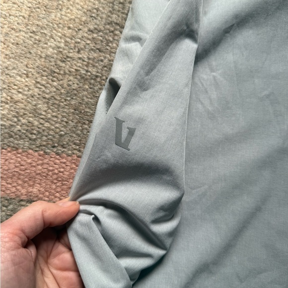 Vuori Light Gray Hooded Windbreaker - Picture 3 of 10